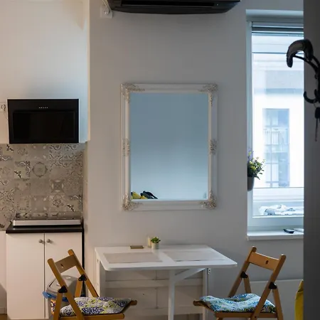 Square 59 Center Апартаменты Белград