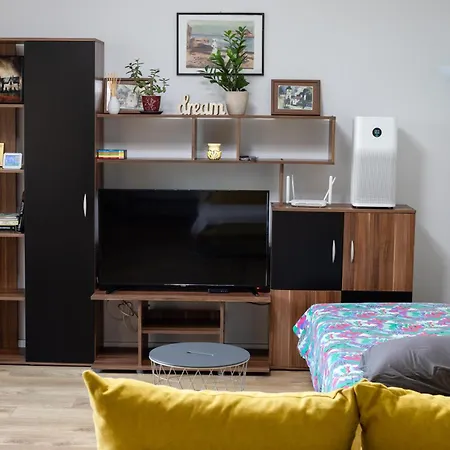 Square 59 Center * Белград