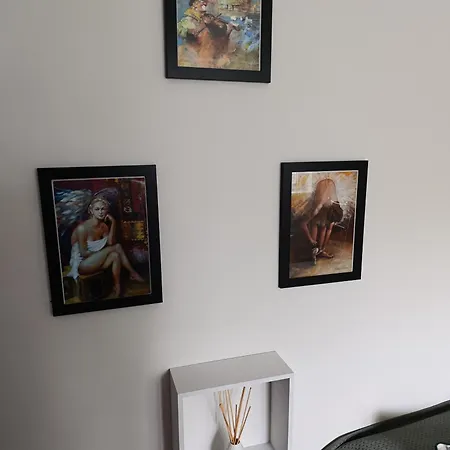 Square 59 Center Белград