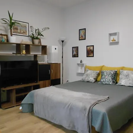 Square 59 Center Apartment *